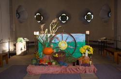 Erntedank in unserer Kirche Erntedank in unserer Kirche