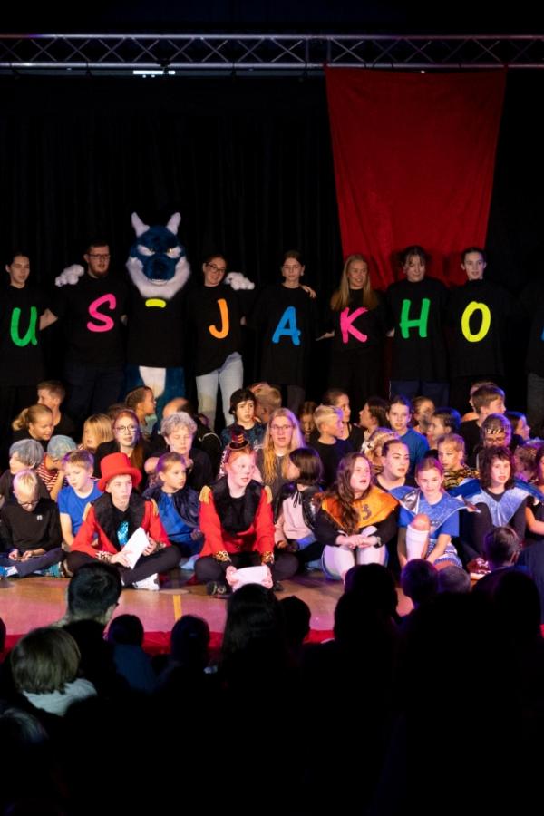 2025-10-24 _Zirkus JAKHOLINO 2025 1629